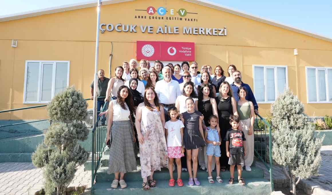 Vodafone Vakfı ve AÇEV, Deprem Bölgesinde Binlerce Hayata Dokundu