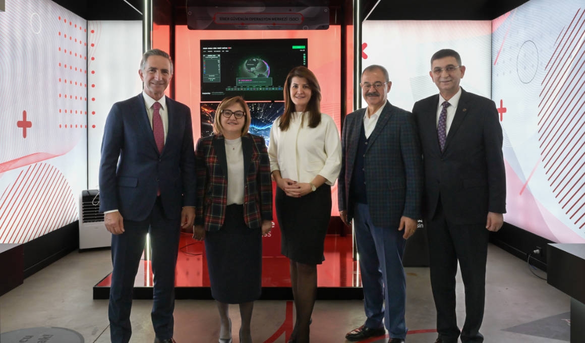 Vodafone, Gaziantep’teki Yeni Teknoloji Merkezi ile Anadolu Sanayisini Geleceğe Hazırlayacak