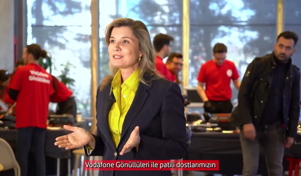 Vodafone Gönüllüleri Yürüteç Atölyesi
