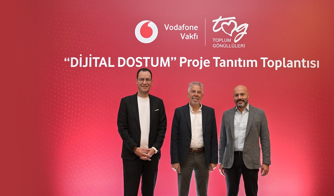 Dijital Dostum projesi çocuklara dijital eğitim veriyor