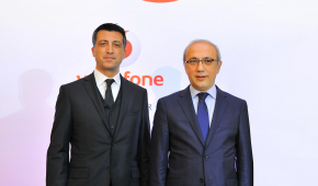 Gökhan Öğüt ve Lütfi Elvan