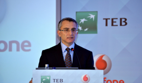 Turgut Boz