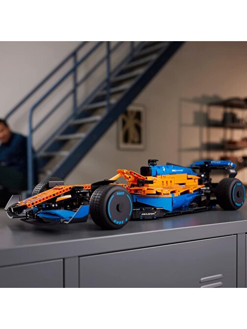 Lego Technic McLaren Formula 1 Yarış Arabası 42141