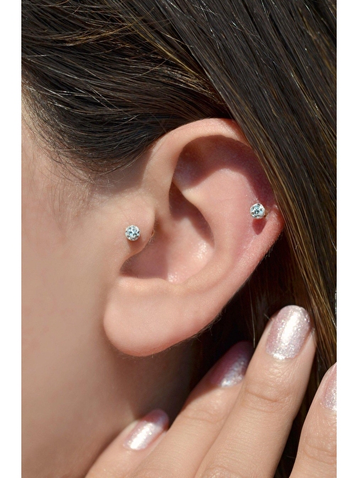 Taşlı Top Uçlu Çelik Piercing Tragus Helix Kıkırdak 6 mm Gold