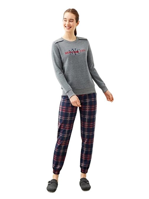 Poleren Sıfır Yaka Bilekli Kareli Kışlık Bayan Pijama Takım