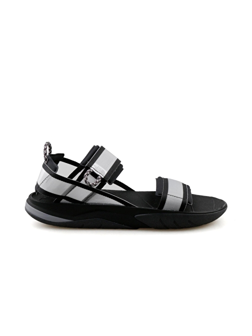 The North Face W Skeena Sport Sandal Kadın Sandaleti NF0A5LVRKT01 Siyah 37