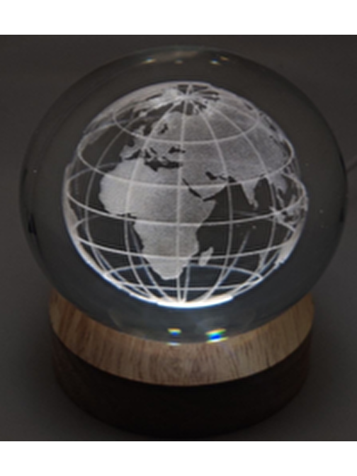 Hilalshop Dekoratif Dünya Tasarımlı Ahşap Altlıklı Işıklı Cam Küre Cam:6Cm Ahşap:2Cm