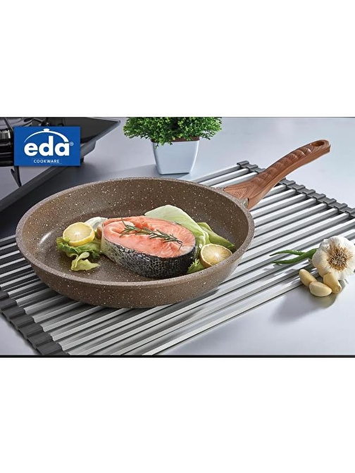 Eda Zk 205 Focus Döküm Granit 26 cm Tava Kahverengi