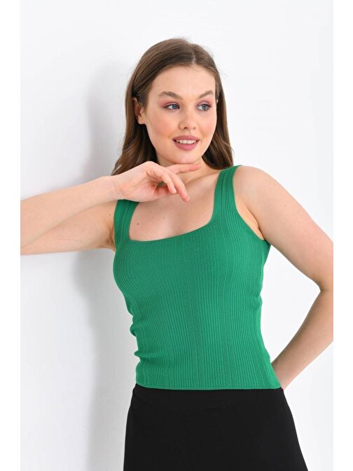 Askılı Kare Yaka Crop Triko Yeşil Kadın Bluz