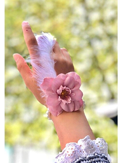 Baskaya Bride to be Nedime Gelin Bilekliği Tüy ve İnci Boncuk Detaylı Pembe Renkli Bekarlığa Veda Partisi Bilekliği 10 Adet