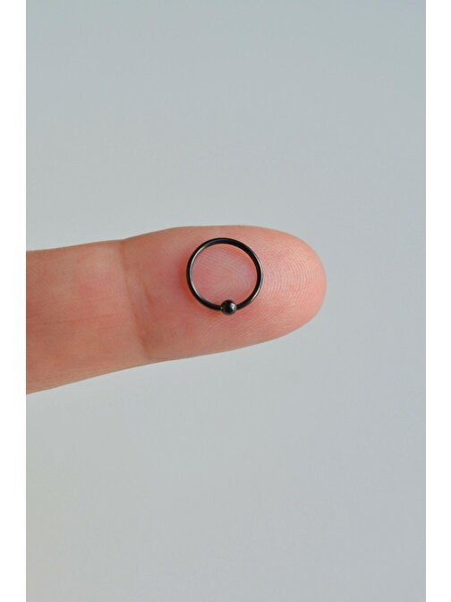 Siyah Renkli Mini Topçuklu 8 mm Çelik Halka Hızma Burun Piercingi