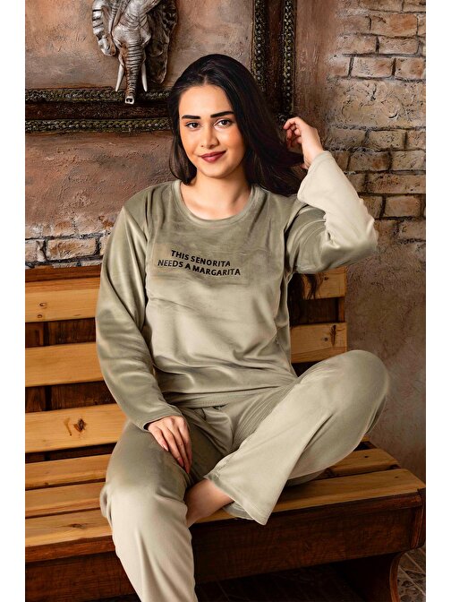 Nisanca Kışlık Kadın Kadife Pijama Takımı - Süper Soft Serisi