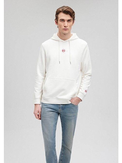 Mavi - Kapüşonlu Baskılı Beyaz Sweatshirt 0S10077-70057