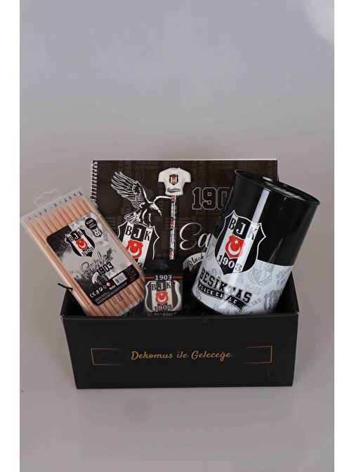 DEKOMUS GIFT BOX ÖZEL KUTULU LİSANSLI BEŞİKTAŞ KIRTASİYE VE BOYAMA SETİ BÜYÜK BOY KUMBARA İLE