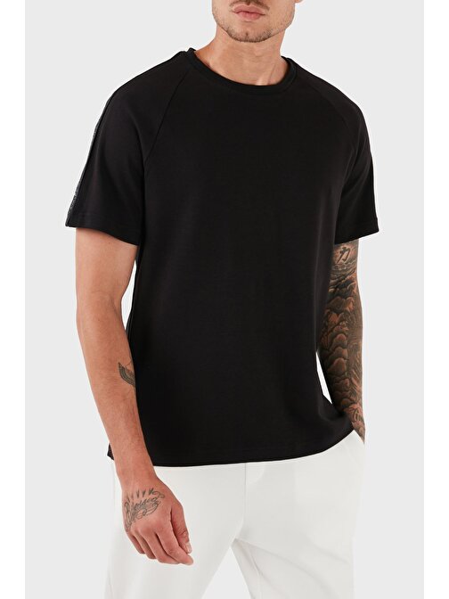Calvin Klein Erkek T Shirt K10K113066 BEH