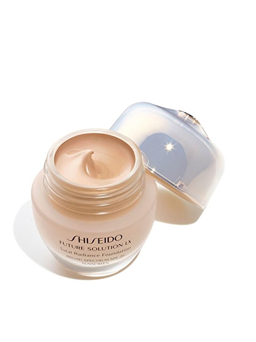 Shiseido Future Solution LX Total Radiance Fondöten - Neutral 3