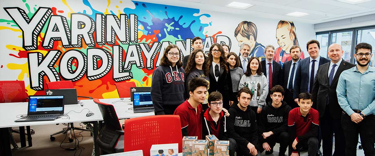 Vodafone Turkey Foundation Will Give Artificial Intelligence Training to Teenagers